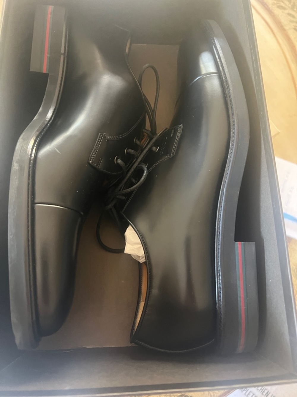 Gucci Black Leather Cap-Toe Derby Lace-Up Shoes - Picture 13 of 14